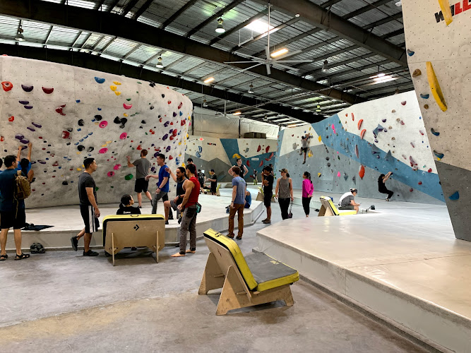 Momentum Indoor Climbing Silver Street — indoor rock climbing gym