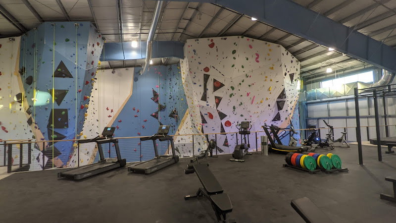 Session Climbing — indoor rock climbing gym