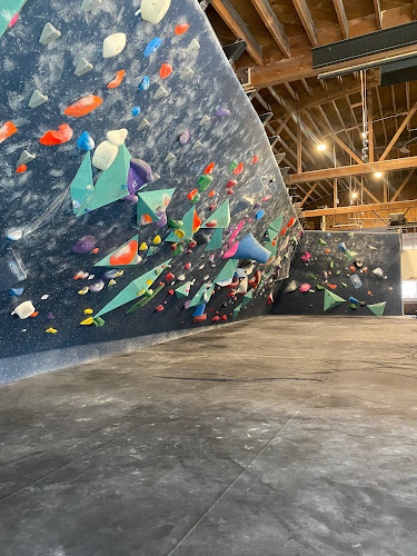 Seattle Bouldering Project Upper Walls — indoor rock climbing gym